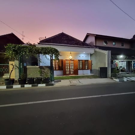 House Of Kadipaten Yogyakarta Exterior photo